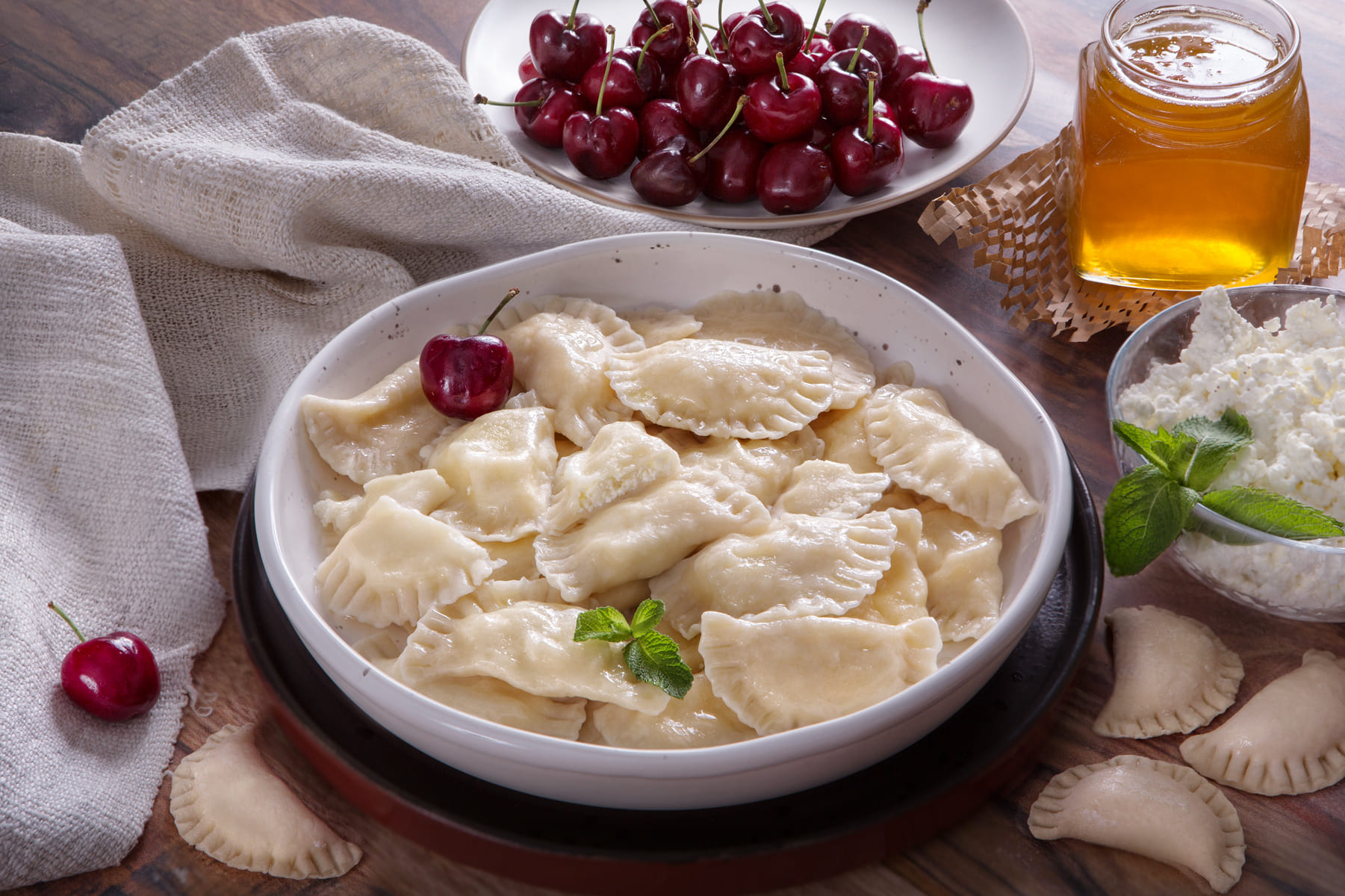 картинка Вареники ручной лепки с творогом