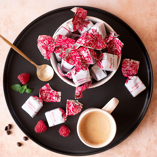 Конфеты с сыром и малиной "RIKOTA"