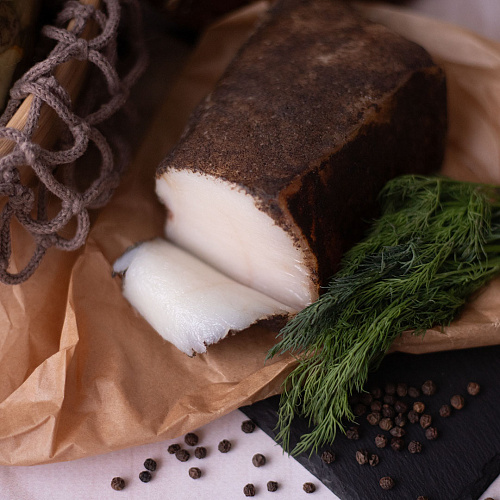 Сало домашнее с черным перцем